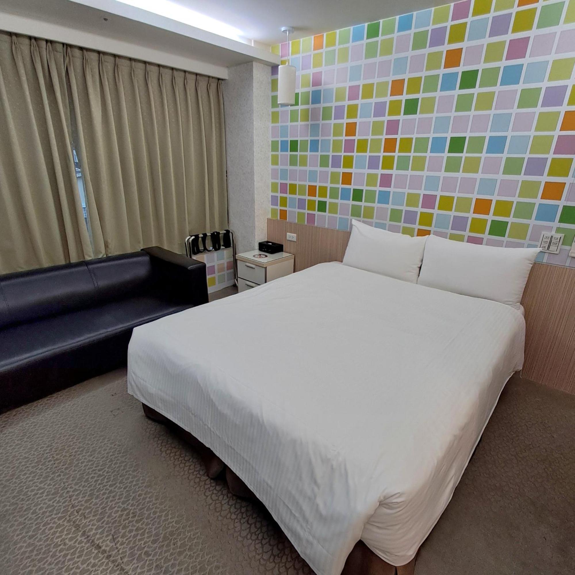 Morwing Hotel Fuzhong Tchaj-pej Exteriér fotografie
